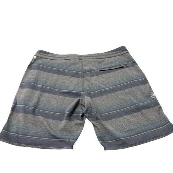 Vissla Sofa Surfer Shorts Men’s XL Board Hybrid Swim trunks Blue Stripes Casual - Picture 5 of 5